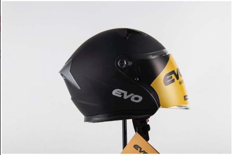 EVO ELEGANT 528 ÇENESİZ GÖZLÜKLÜ MOTOSİKLET KASKI SİYAH - M